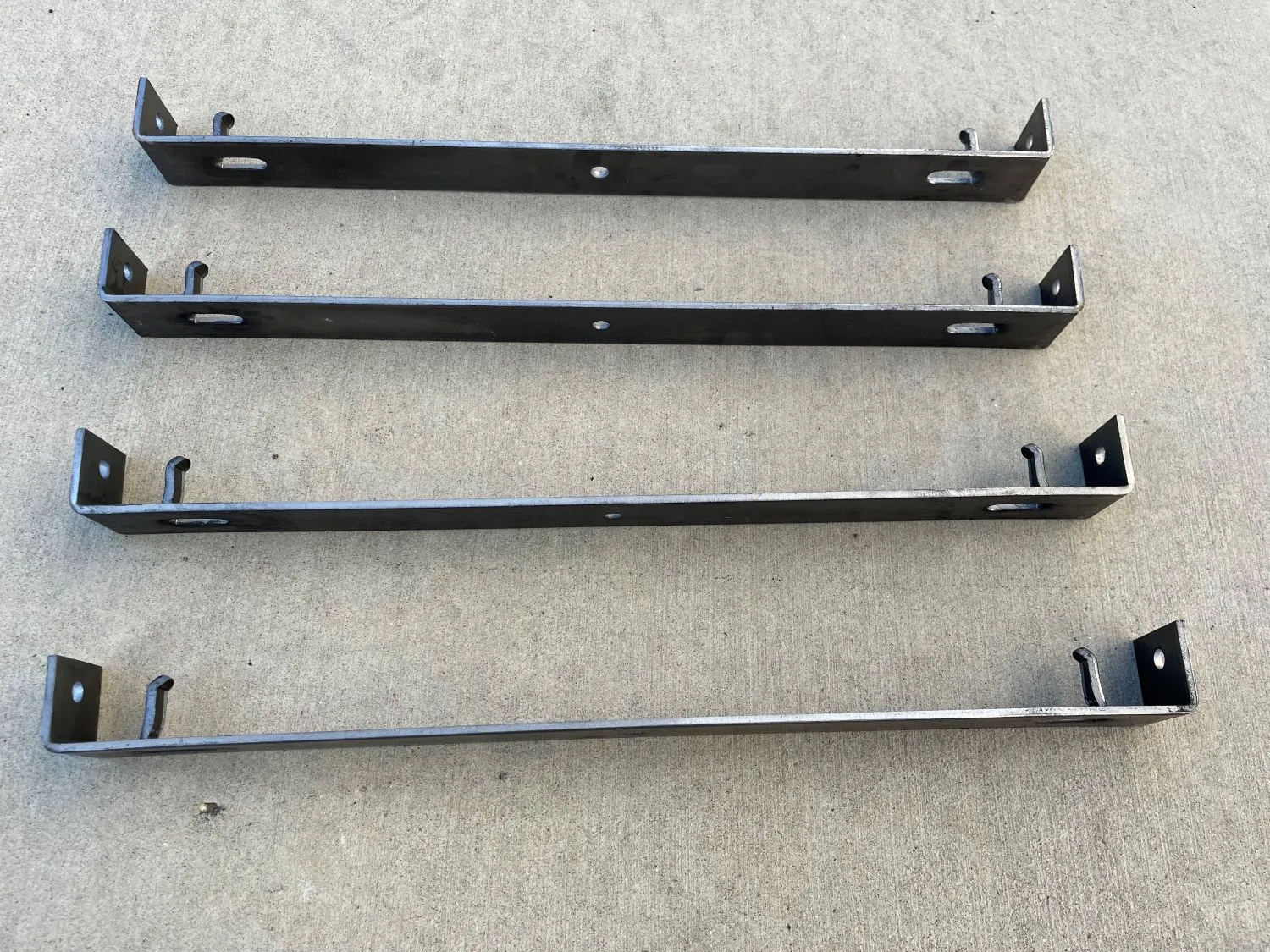 12" x 3/4" Concrete Spreader Cleats - Form Clips