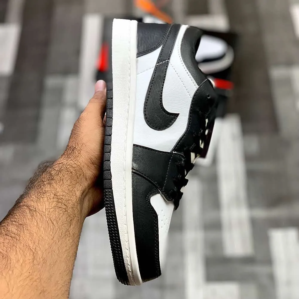 AJ-1s Low "Panda"