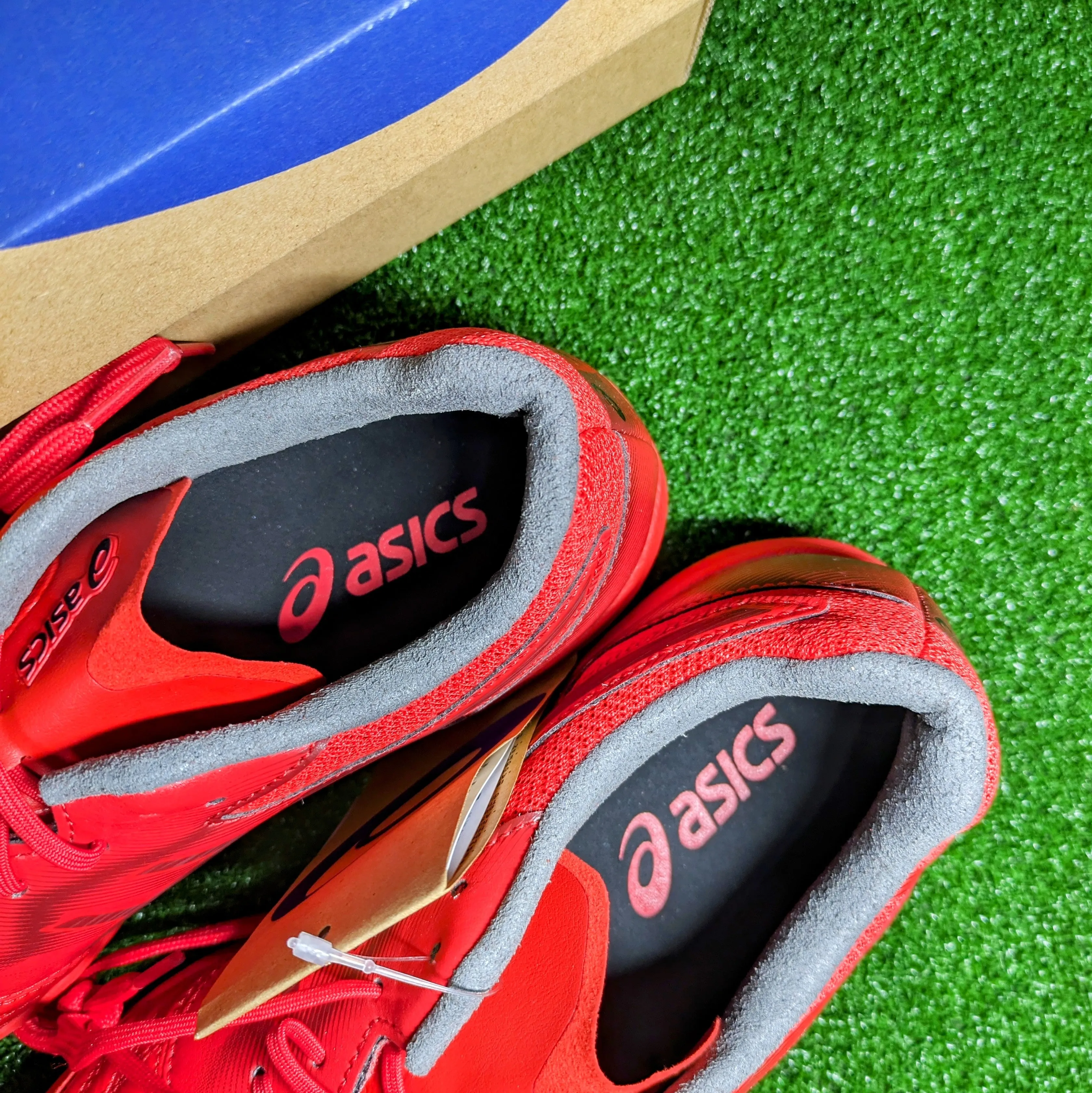Asics Destaque K FF(Classic Red/Beet Juice)
