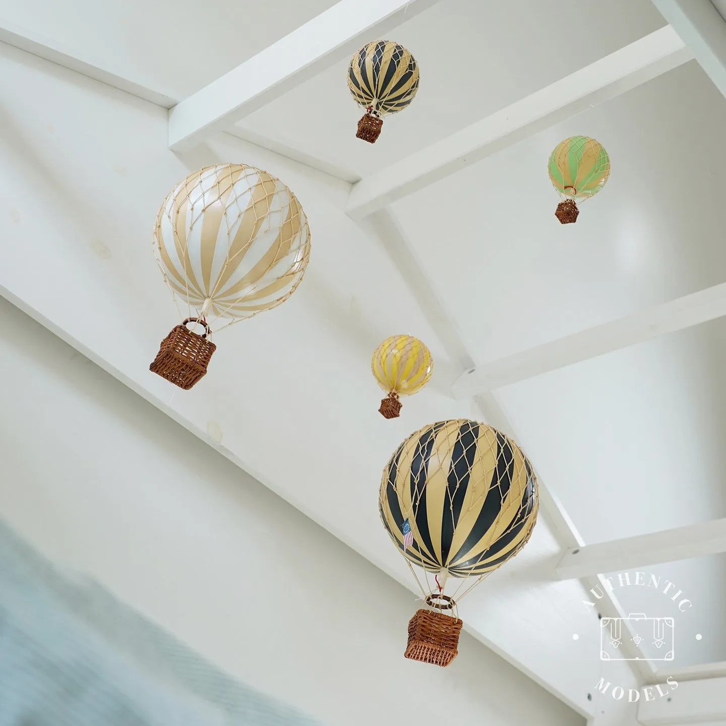 Authentic Models Royal Aero, Mint - Hot Air Balloon Hanging Decor - 56cm