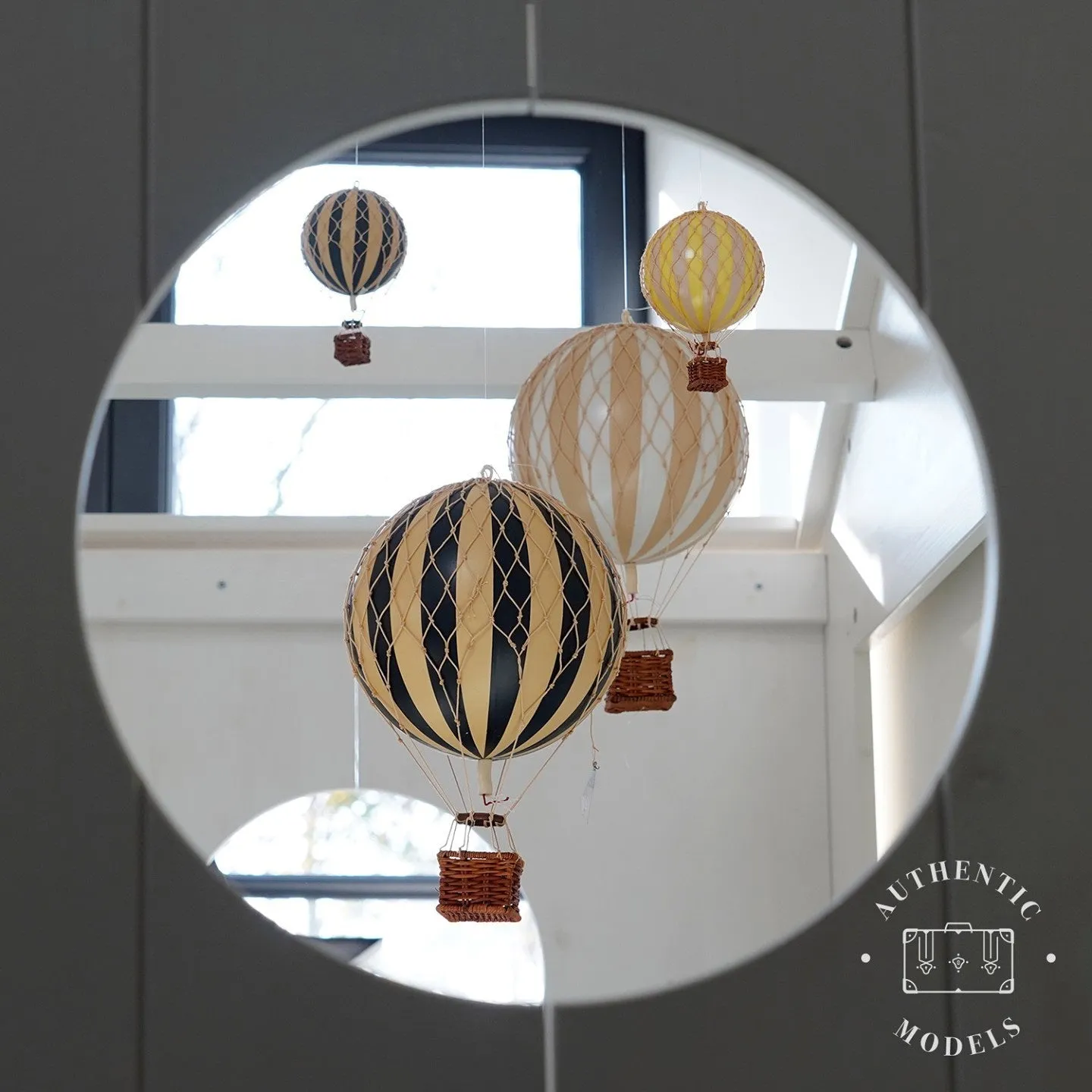 Authentic Models Travels Light, Lavender - Hot Air Balloon Hanging Decor - 30cm