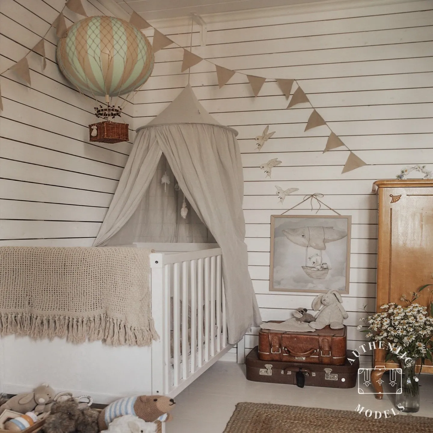 Authentic Models Travels Light, Rainbow Pastel - Hot Air Balloon Hanging Decor - 30cm