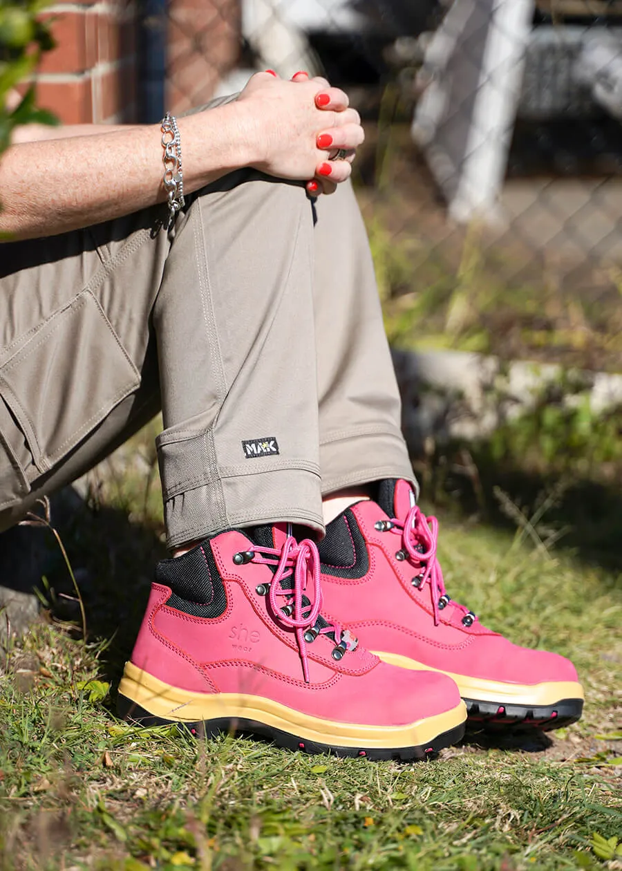 Does Seconds sale: womens safety work boots