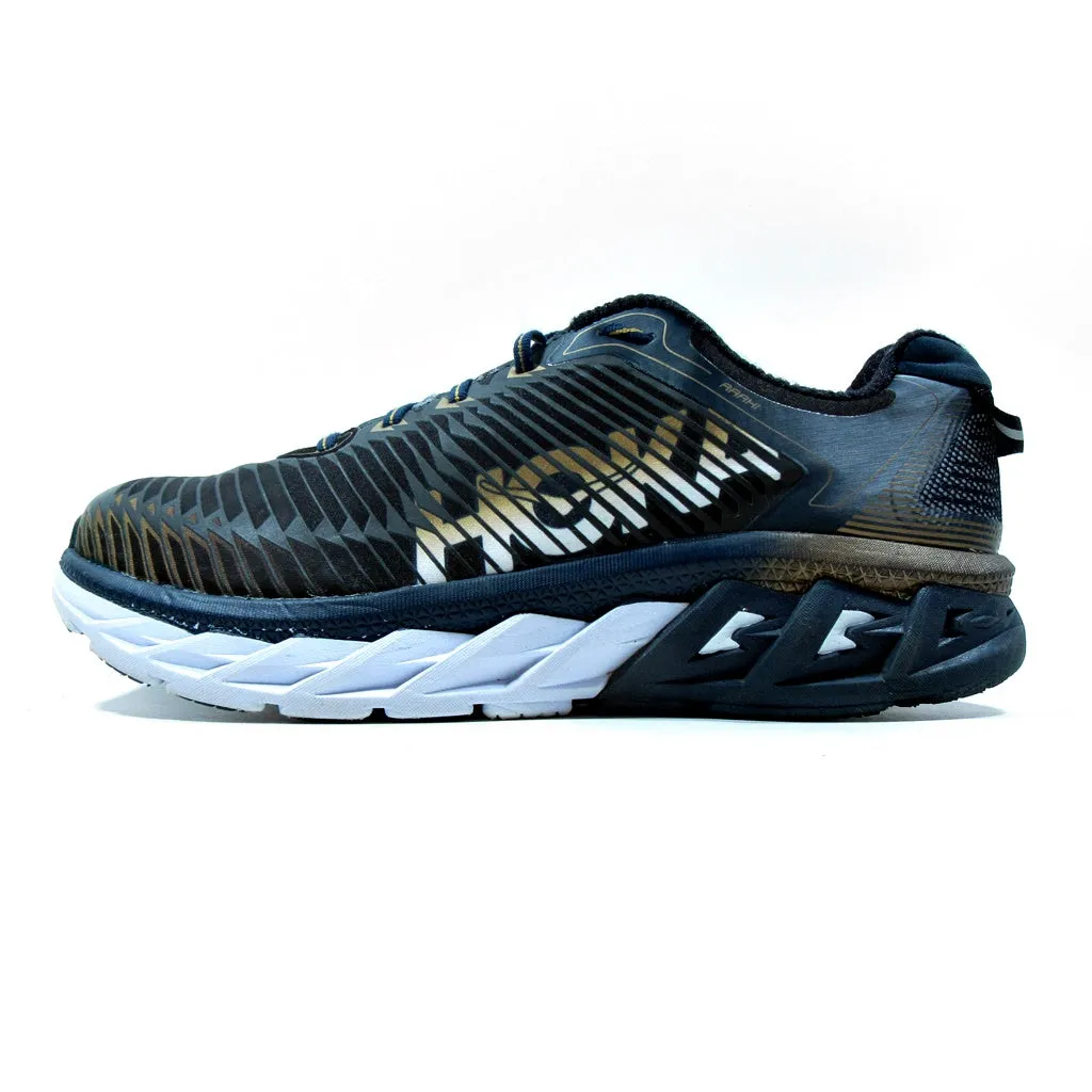 HOKA Aahi Dynamic Running