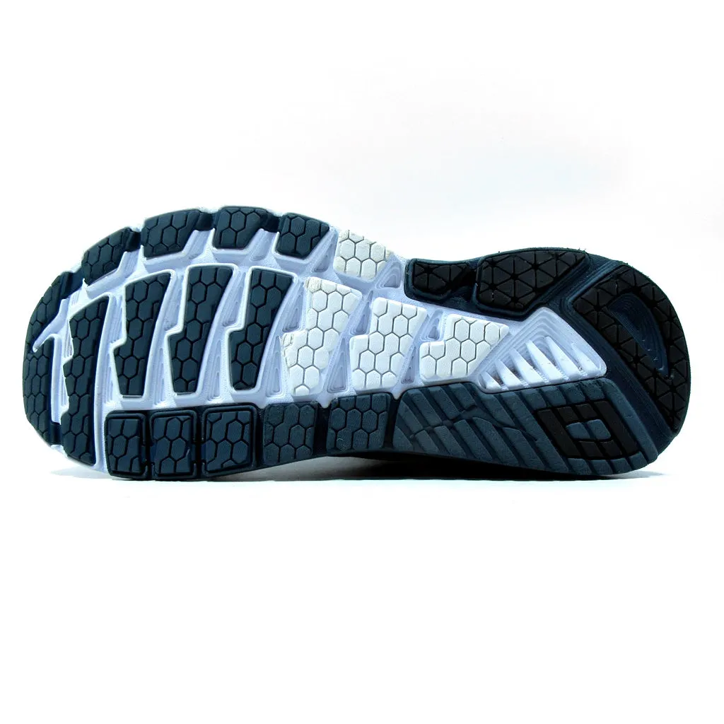 HOKA Aahi Dynamic Running