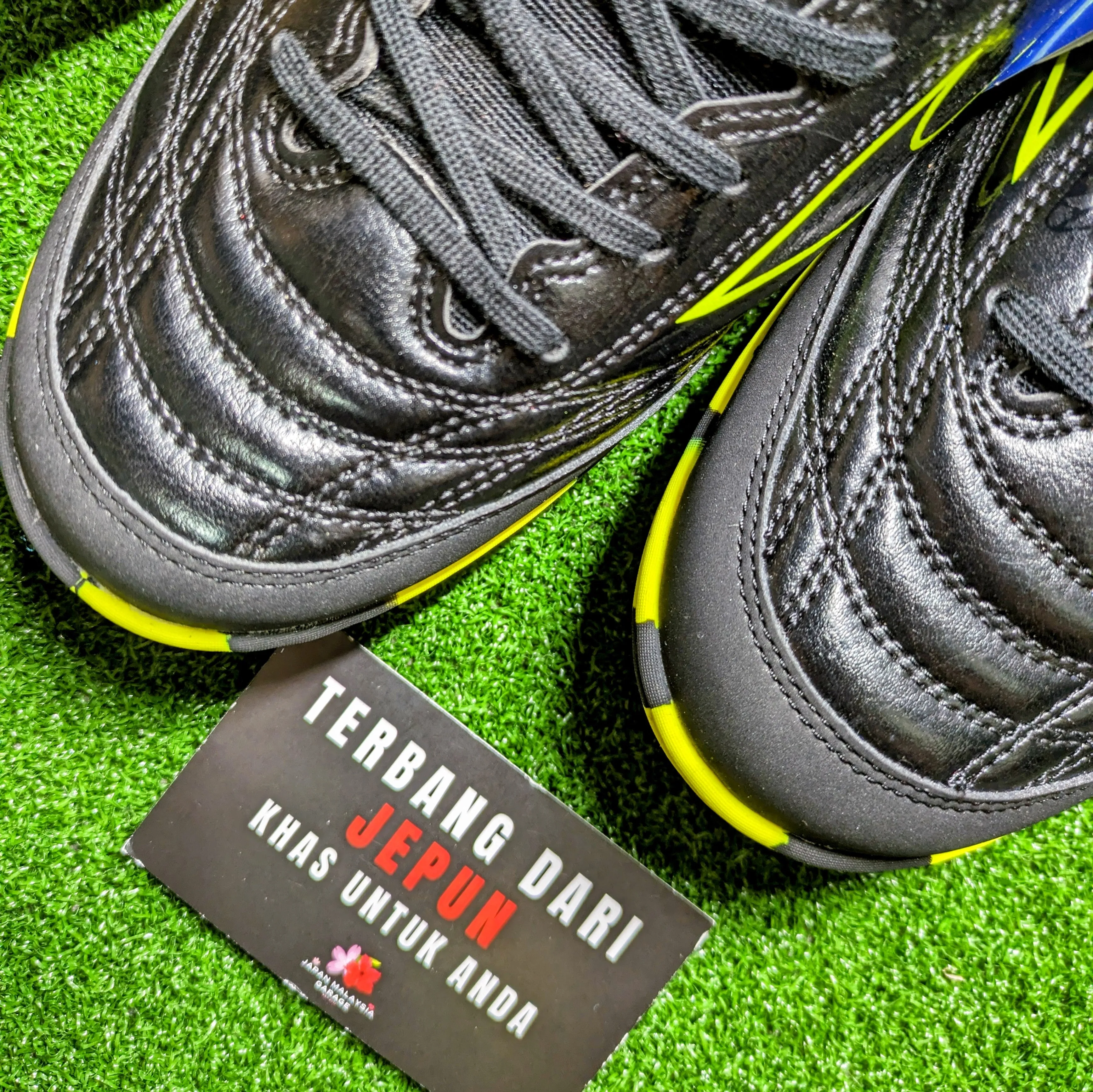 Mizuno Monarcida Neo Sala Pro TF(Black/Yellow)