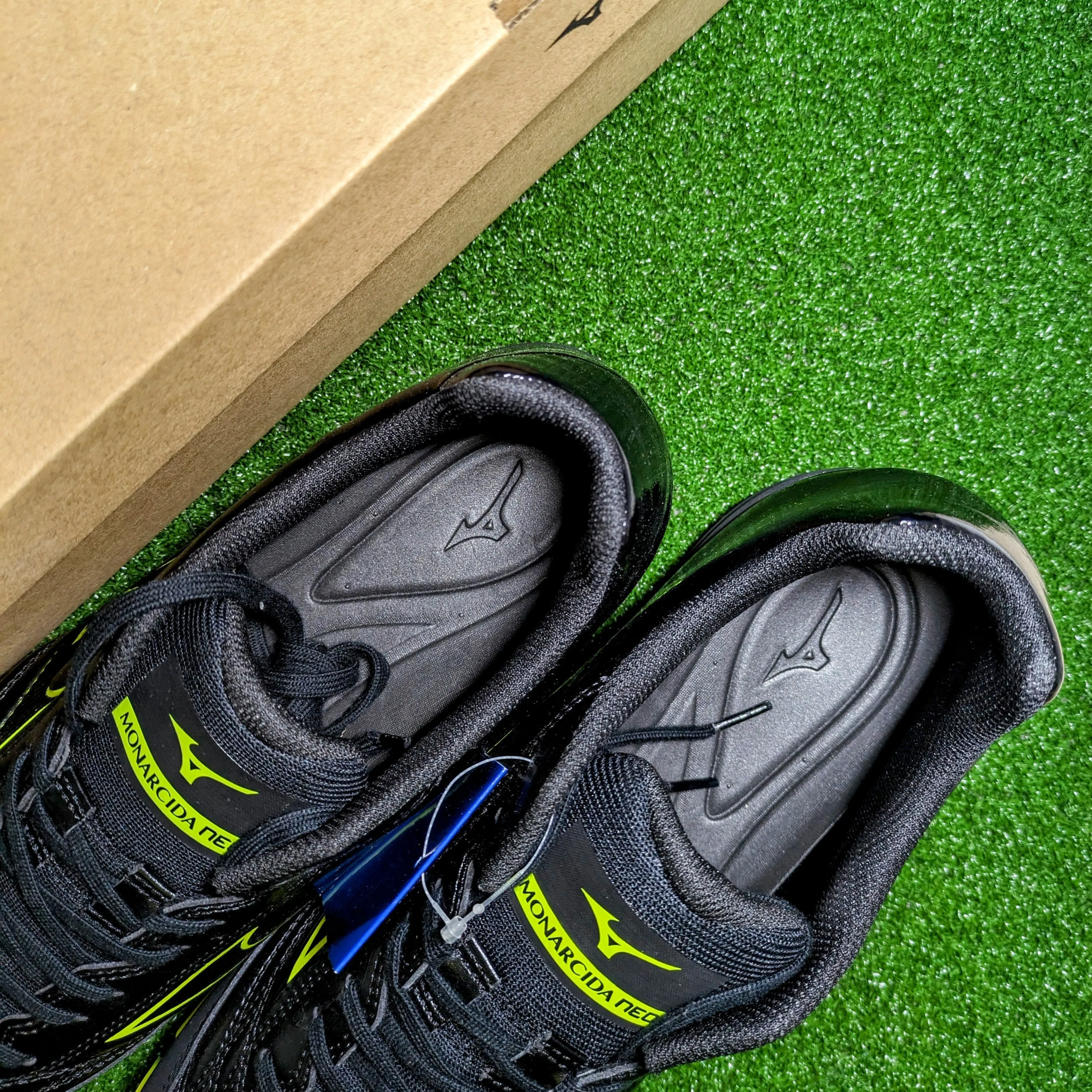 Mizuno Monarcida Neo Sala Pro TF(Black/Yellow)