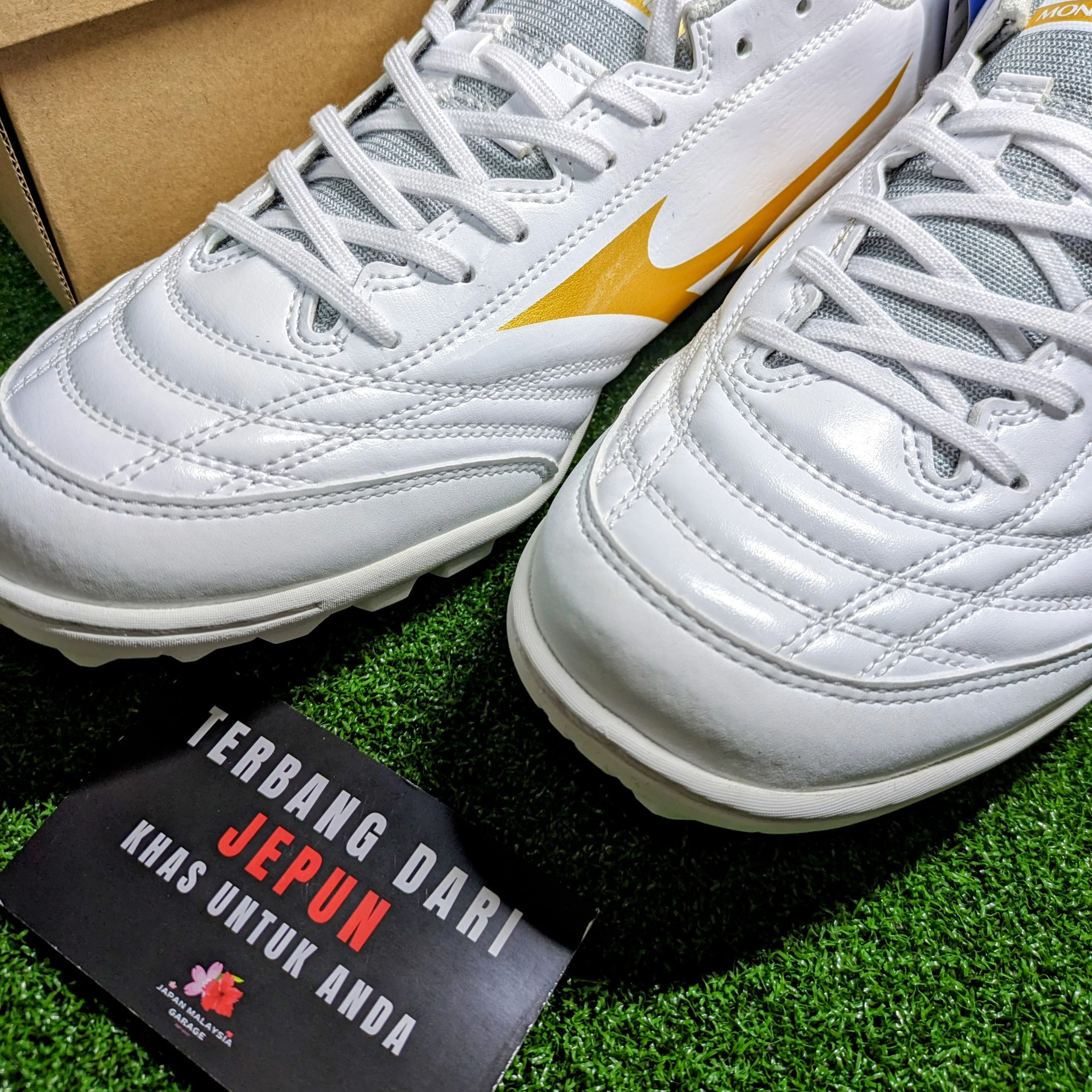 Mizuno Monarcida Neo Sala Pro TF(White/Gold)