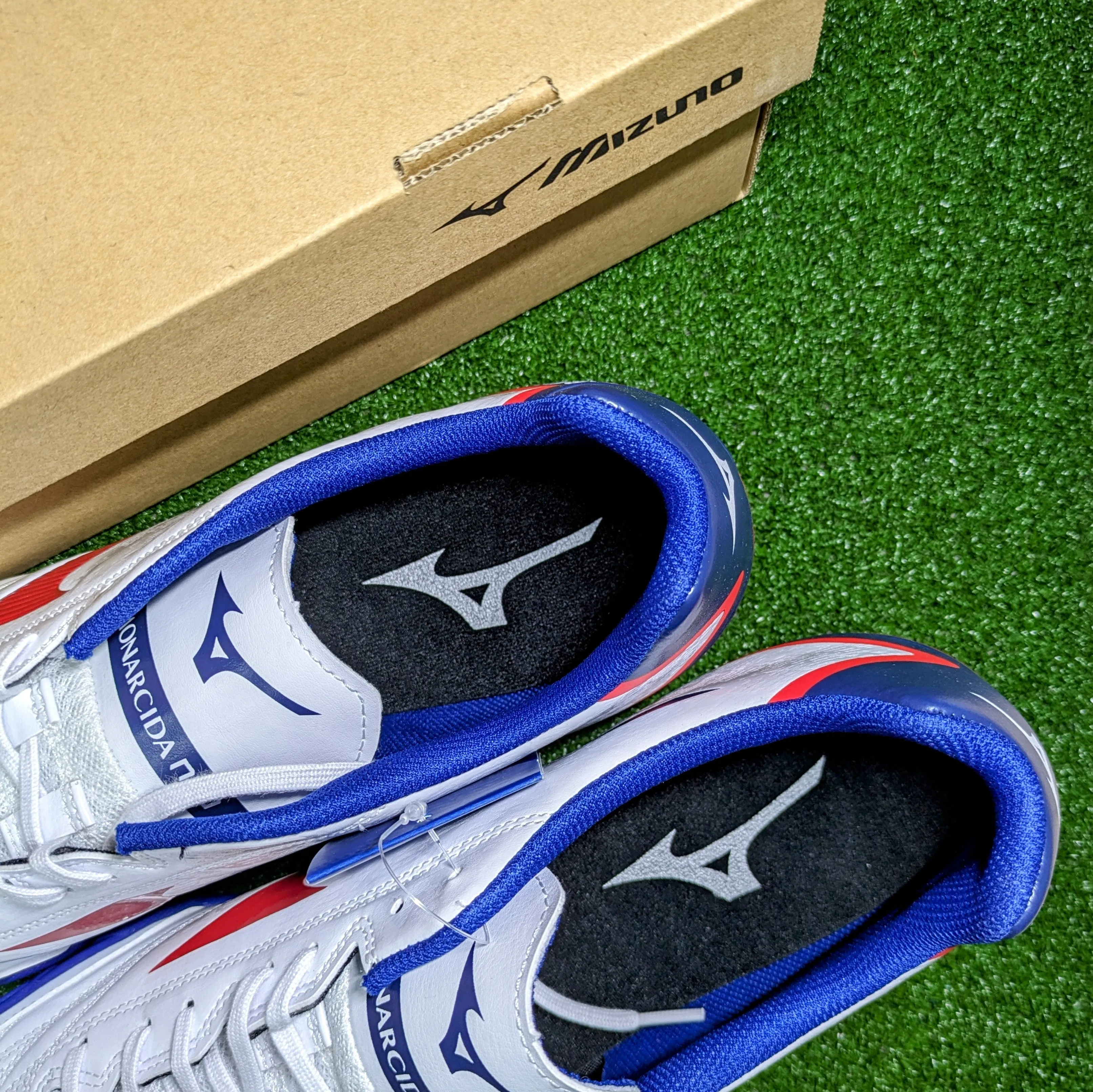 Mizuno Monarcida Neo Sala Select TF(White/Red/Blue)