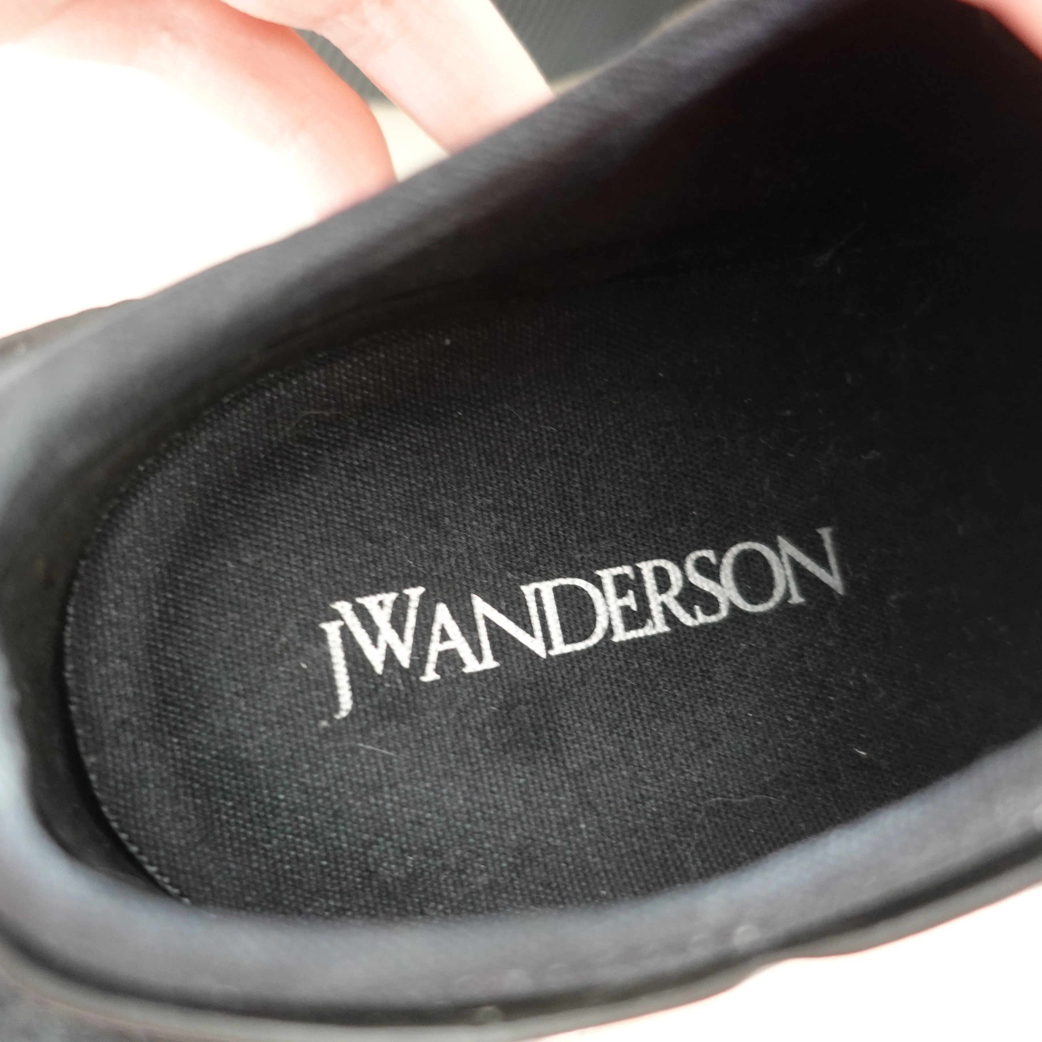 Monogram logo sneakers-final sale