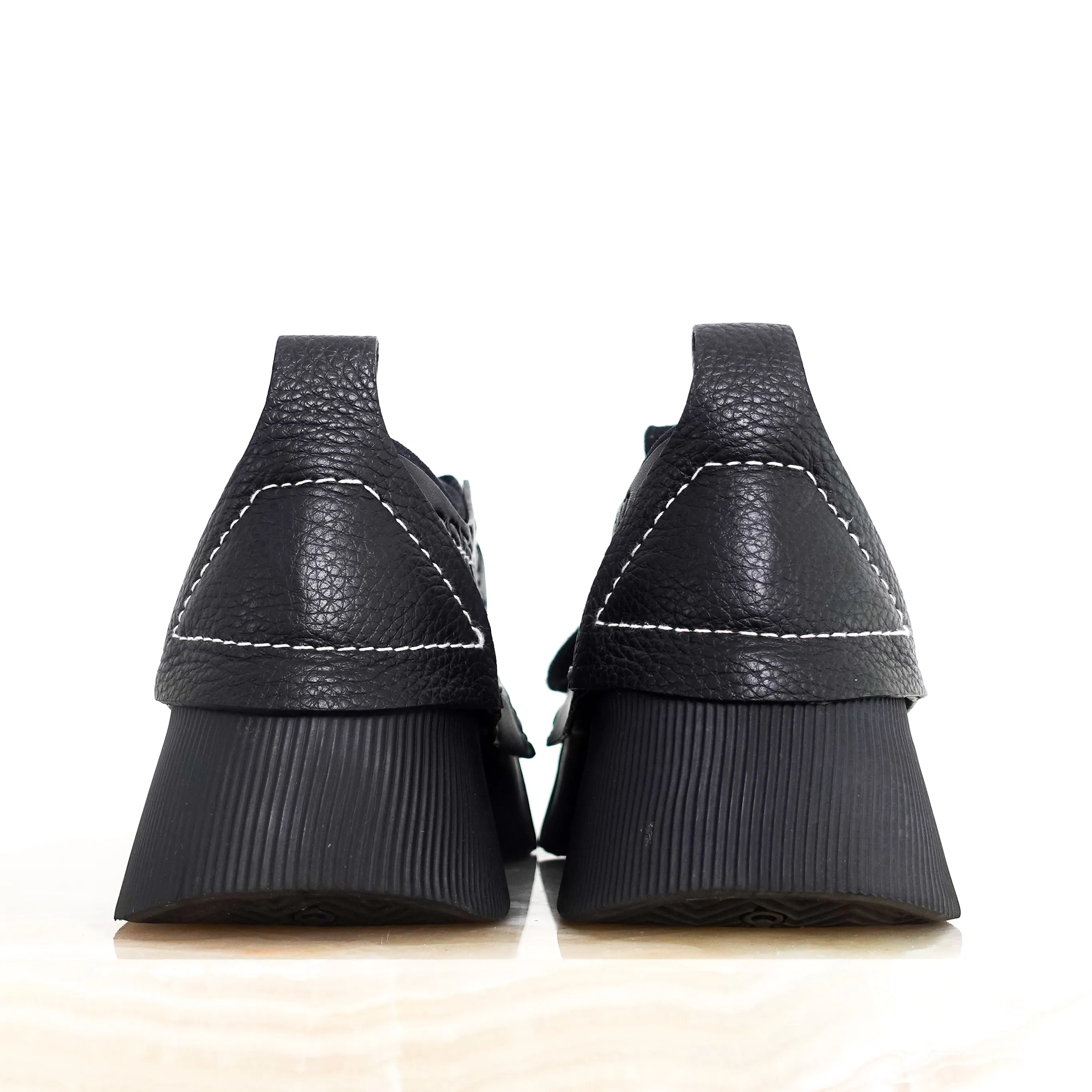 Monogram logo sneakers-final sale