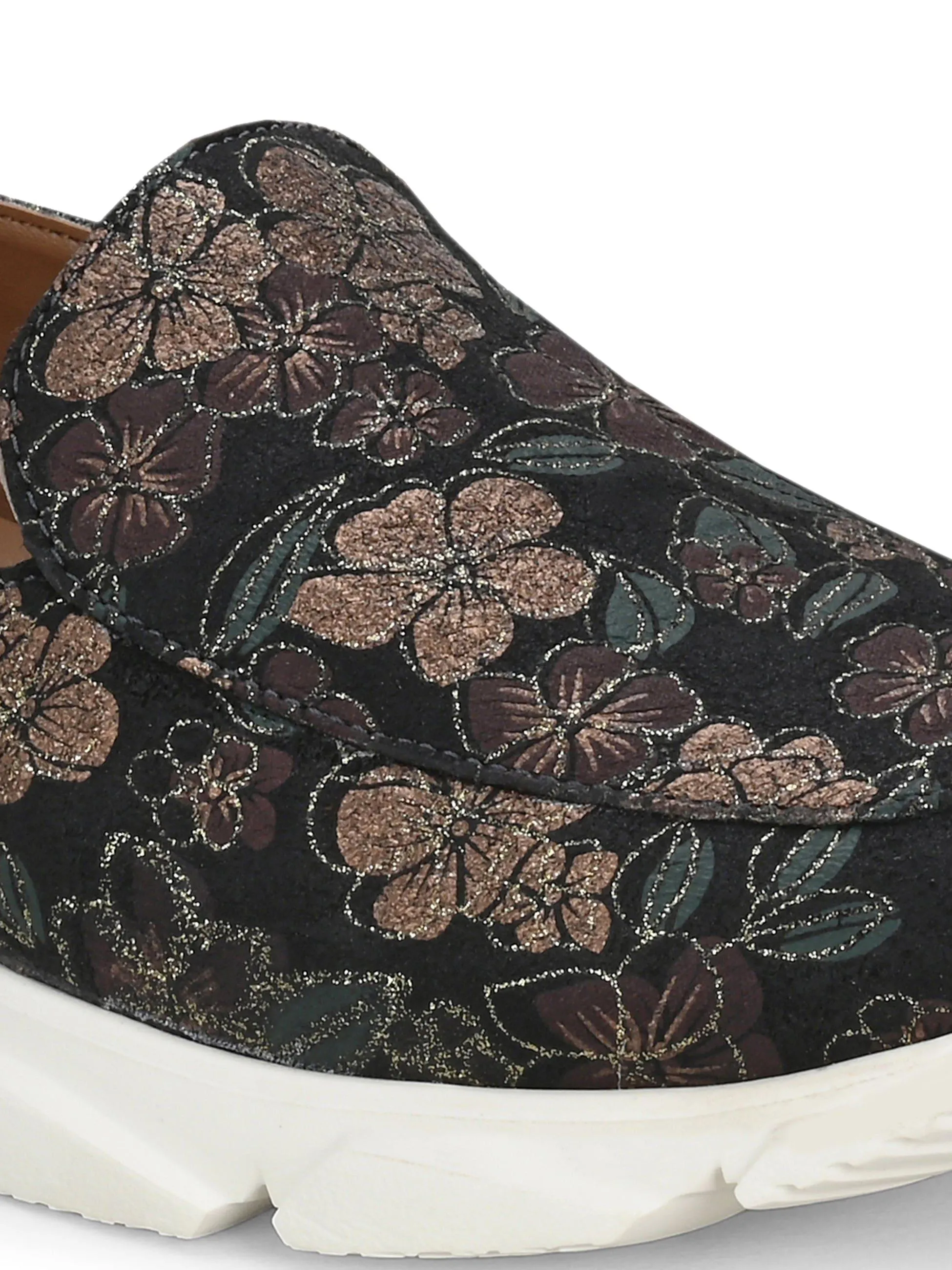 Noir Blossom Sneakers