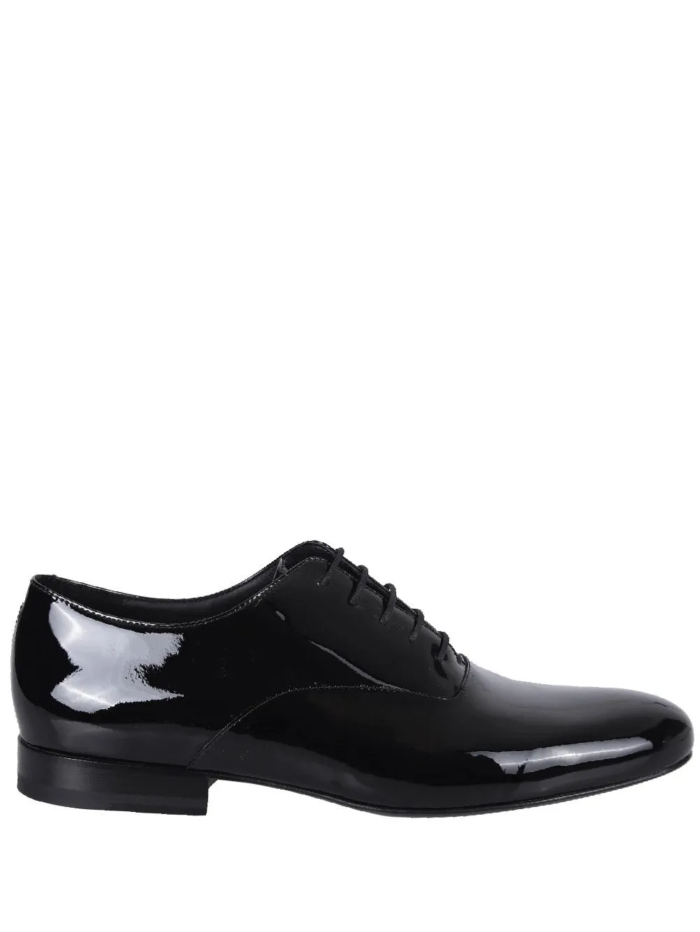 Patent leather shoes