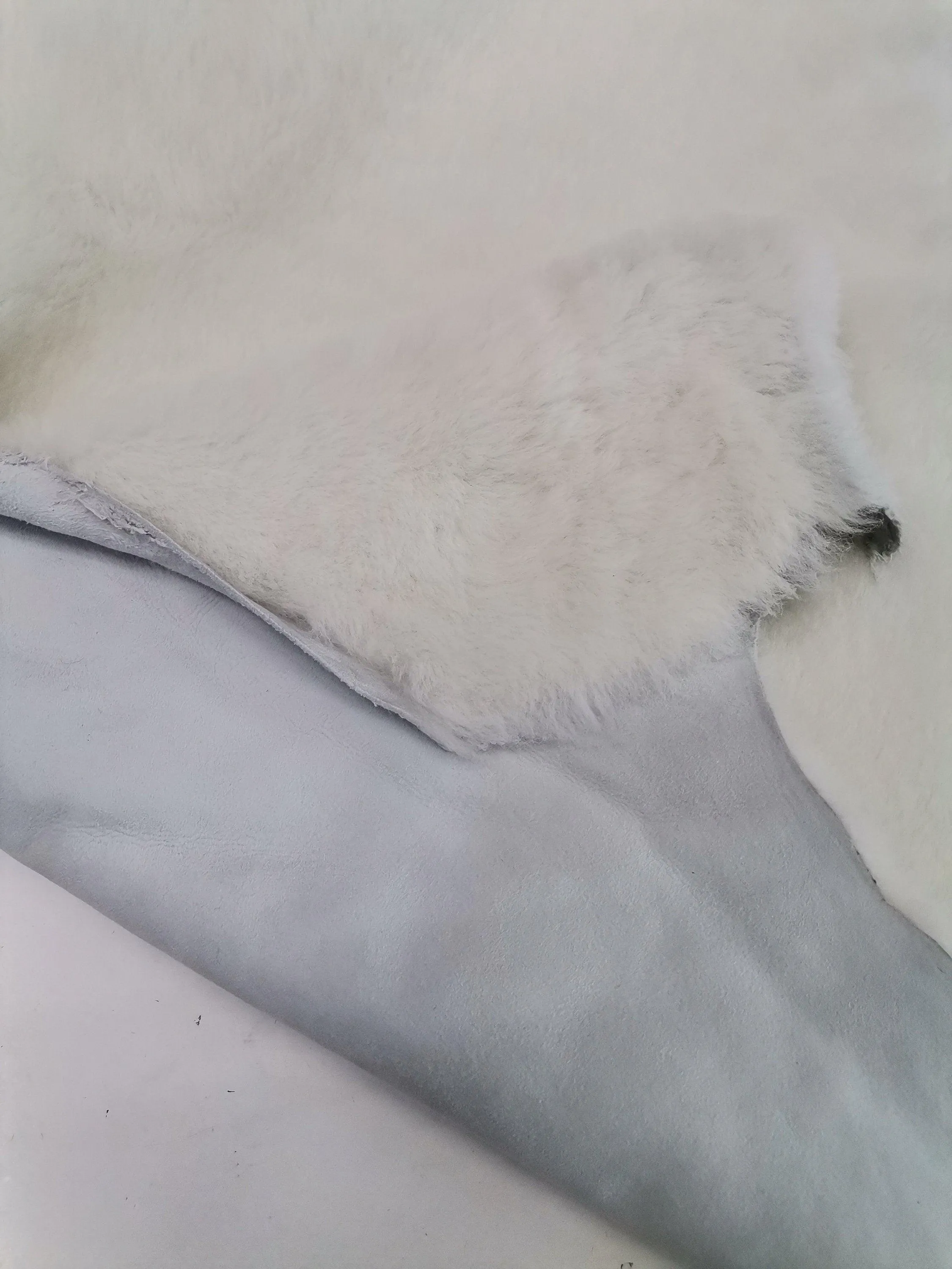 Sheep leather fur, genuine sheep leather sheets, Natural white wool hide