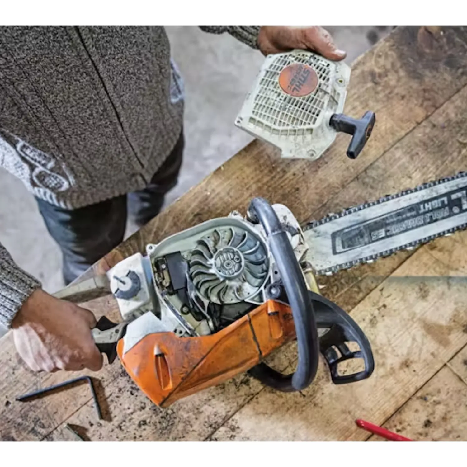 STIHL MS 462 C-M Gas Powered Chainsaw with M-Tronic