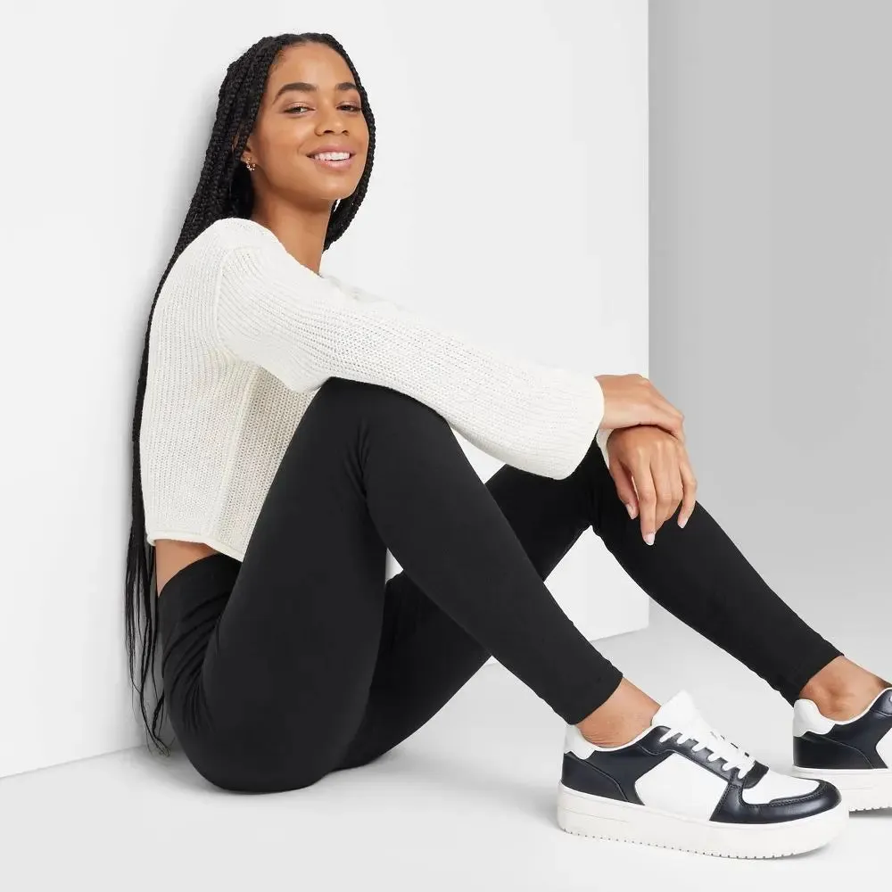 Wild Fable Women's Low-Top Casual Lace-Up Faux Leather Sneakers